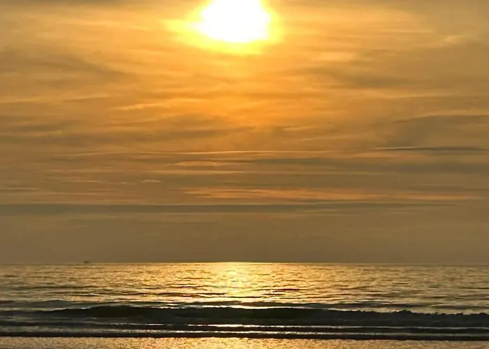Casa de Férias Confortable à Avec Piscine, 40 M² Saint-Brevin-les-Pins